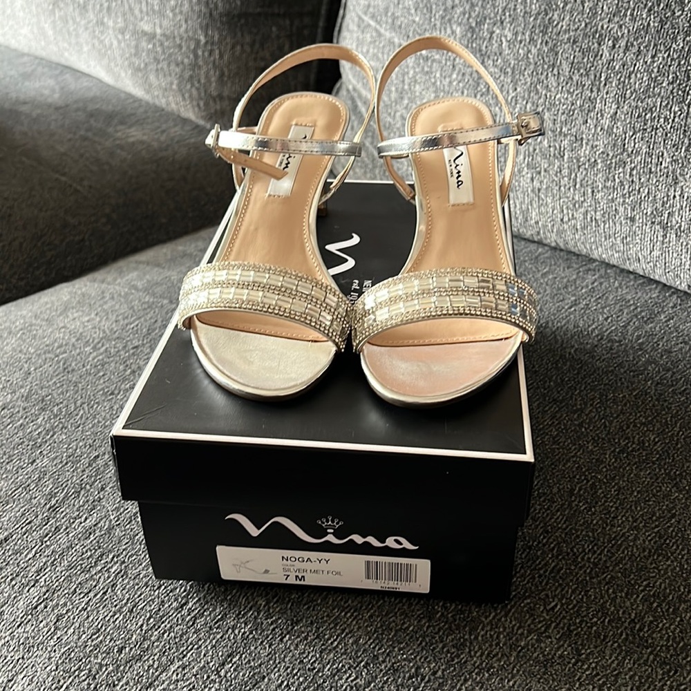 Nina Noga Rhinestone Padded Round toe Block Heel.